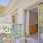 Arcachon: Appart T2 Residentiel Pres Plage, 2 Balcons - Fr-1-433-137